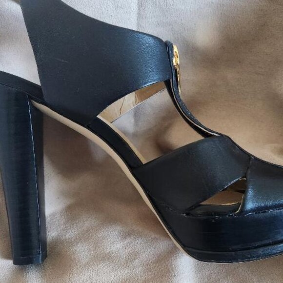 Michael Kors Black Leather T Strap Gold Zipper Platform Sandal Heels Sz 8M - Picture 2 of 13